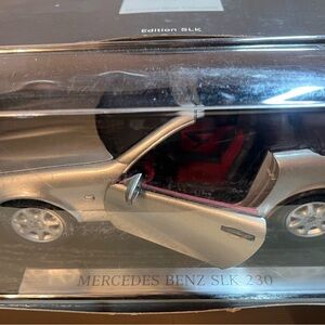 Mercedes Benz SLK 230 Model Car